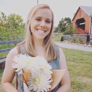 Meet your Posher, Rachel